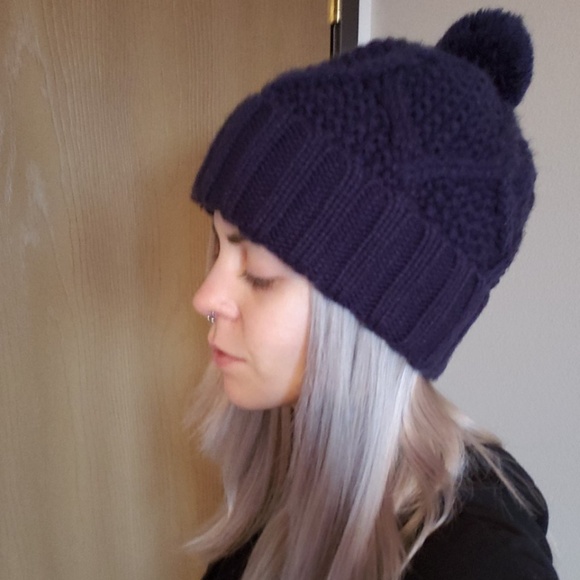 Navy Blue Gap Knitted Stocking Hat - Picture 3 of 3